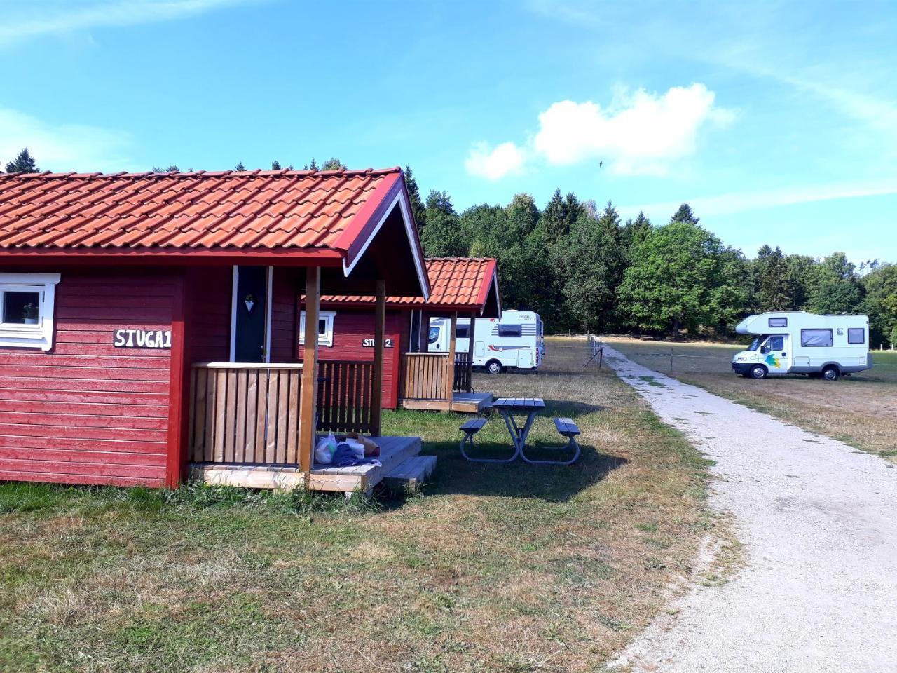 Älgbergets Bed&Breakfast Ucklum Exterior foto
